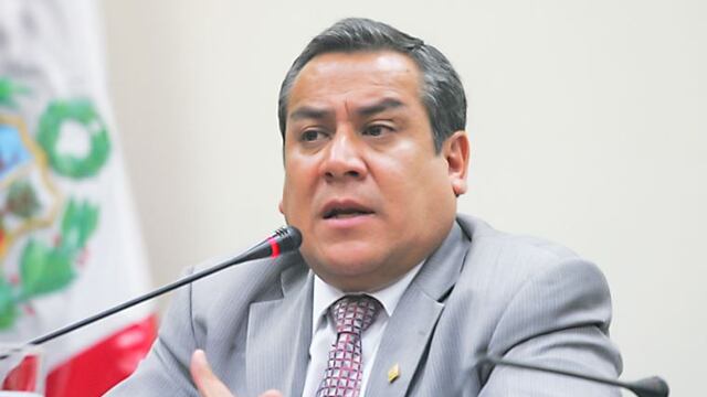 Gustavo Adrianzén respalda a ministros interpelados y descarta cambios en gabinete