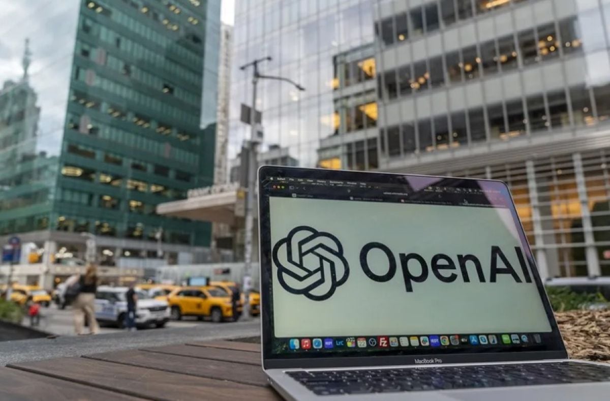 Sam Altman, CEO de OpenAI, presentó Dots durante la apertura de la conferencia anual DevDay. Foto: EFE.