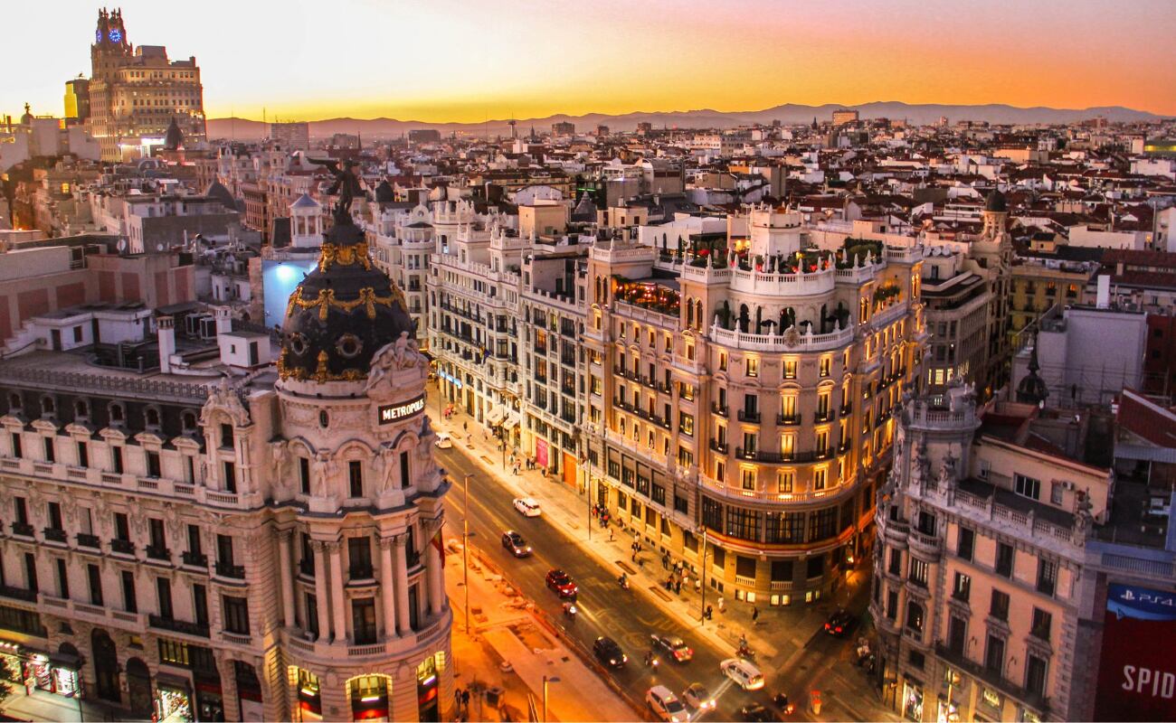 La arquitectura única de Barcelona hasta la historia de Madrid. España es uno de los destinos favoritos por los peruanos. Foto: How2go