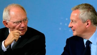 París y Berlín quieren ir "más rápido y más lejos" en integración de zona euro