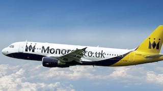 Aerolínea británica Monarch quiebra y deja a 110,000 pasajeros en el extranjero