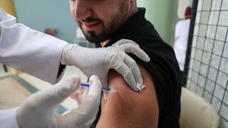 Pfizer pide aval a FDA para refuerzo de vacuna contra el COVID-19