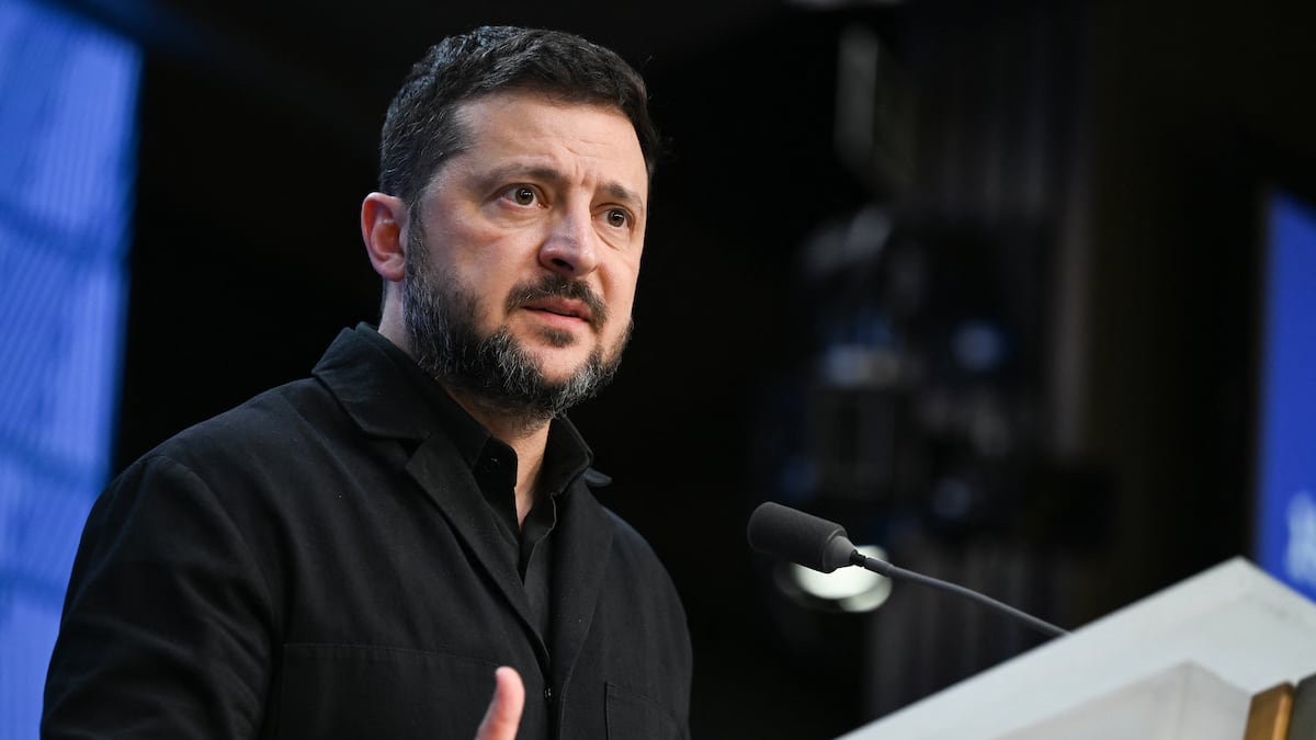 Zelenski agradece a Trump por reanudar el intercambio de inteligencia con Ucrania
