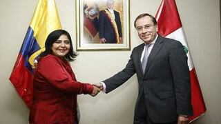 En el Congreso exigen la expulsión inmediata del embajador ecuatoriano
