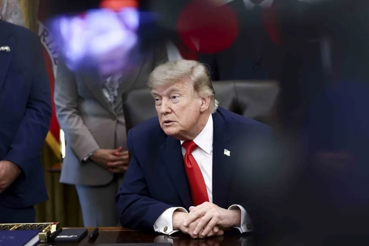 Donald Trump advirtió que el Gobierno federal podría asumir un rol más directo en Washington si una candidata progresista gana la alcaldía. Foto: EFE.