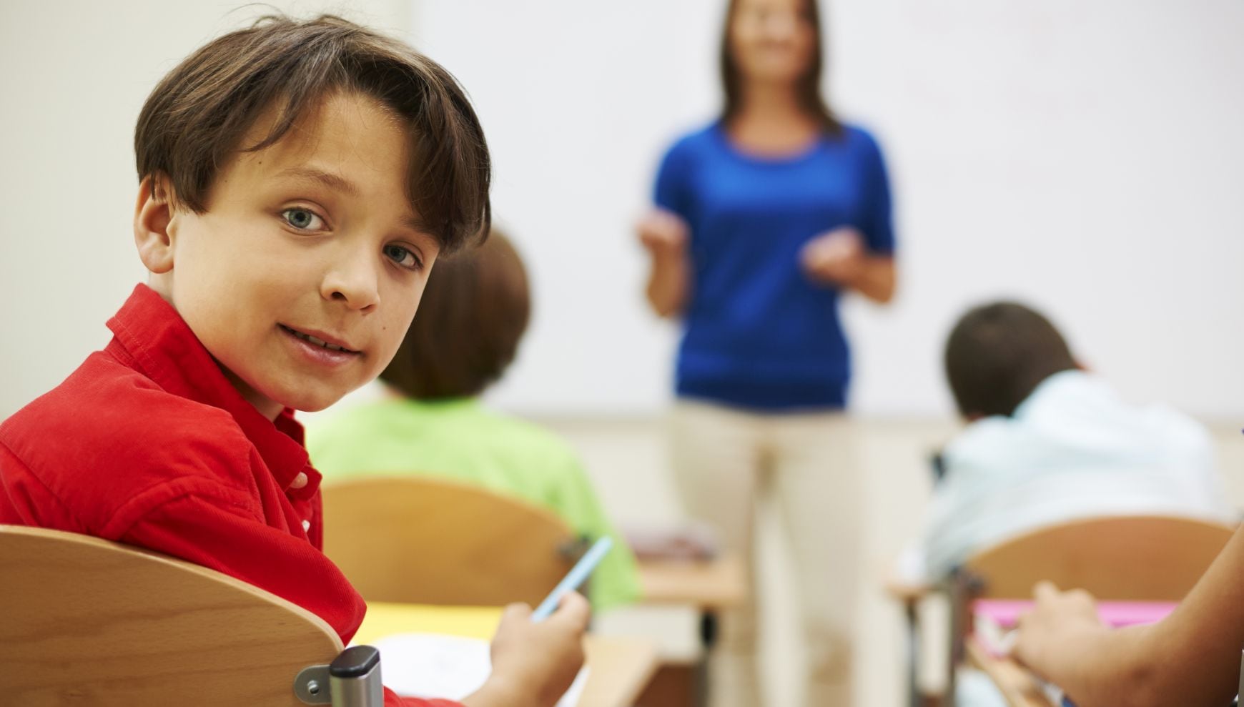 El programa TEFA de Texas ofrece vales escolares que pueden llegar hasta US$30,000 por estudiante para cubrir matrícula, materiales y otros gastos educativos en escuelas privadas o educación en casa (Foto: Anna Bizon / Magnific)