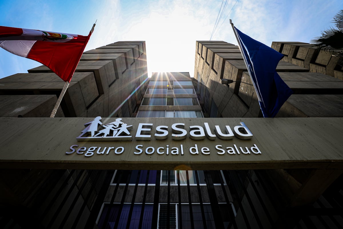 Lo que también dice el documento obtenido en exclusiva por Panorama, es sobre la sobrevaloración de mas de 15 millones de soles. Foto: Essalud.