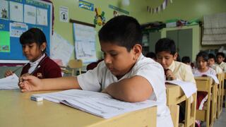 Defensoría: Urge impulsar mejoras en política pedagógica para superar el bajo nivel de aprendizaje
