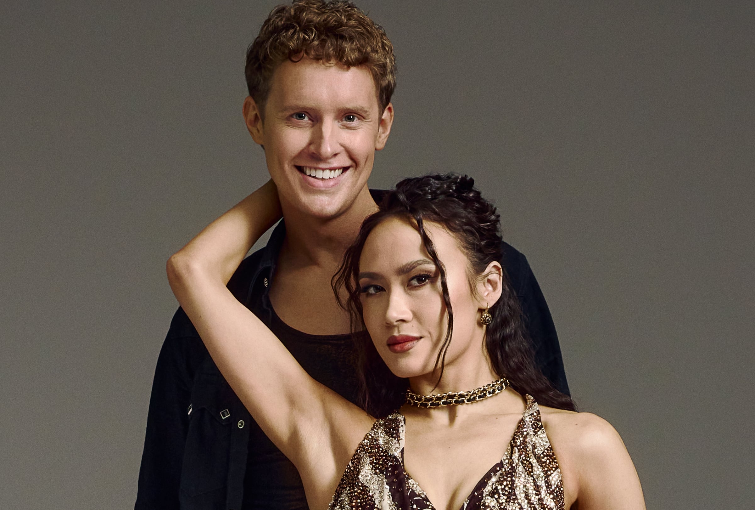 Evan Bates y Madison Chock brindan sus testimonios de primera mano en la serie documental "Brillantina y oro: Danza sobre hielo" (Foto: Netflix)