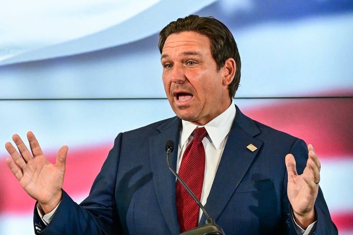Ron DeSantis, gobernador de Florida, firmó la ley para que sea oficial (Foto: AFP)