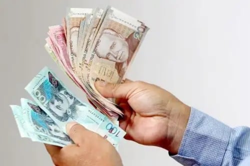 Cerca de nueve de cada diez trabajadores en condición de pobreza se encuentra en la informalidad, ganando menos de la mitad que los empleados formales. Imagen: Andina