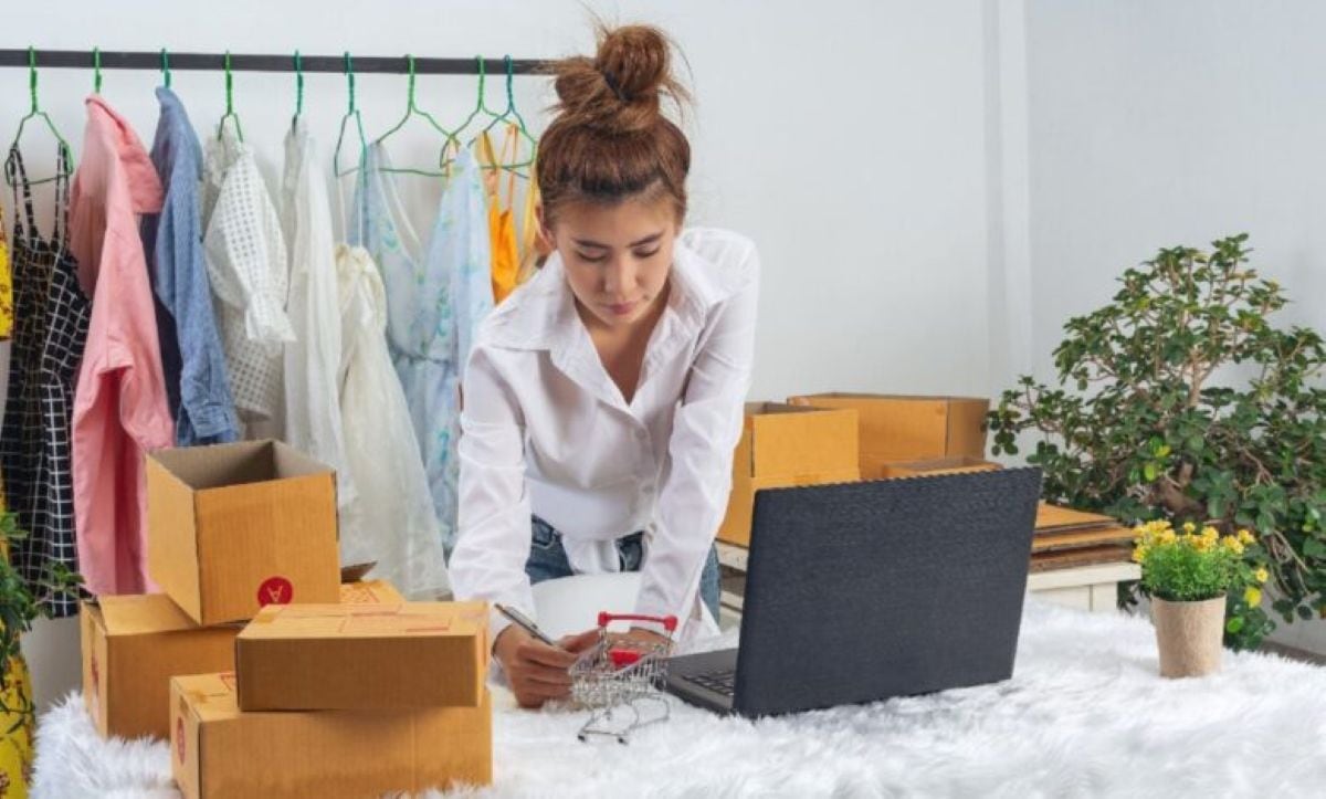 Más madres peruanas impulsan sus negocios apoyadas en herramientas digitales, redes sociales y capacitación flexible. Foto: Andina/ referencial.