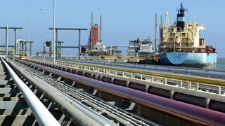 Apagón en Venezuela detiene operaciones de principal terminal petrolero Jose
