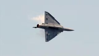 FAP descarta que falta de combustible sea causa de la caída del avión en Arequipa