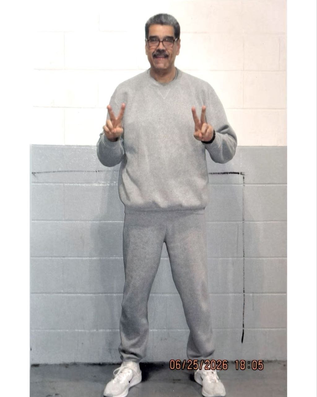“Envío estas fotos como un pequeño regalo a todos mis nietos y nietas, a los niños y niñas, y a toda la gente noble que nos ama”, dijo Maduro en su redes. Foto: Redes de Nicolás Maduro