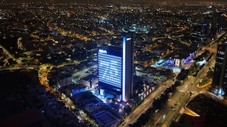BBVA celebra 75 años en el Perú con la nueva iluminación de su emblemática sede central