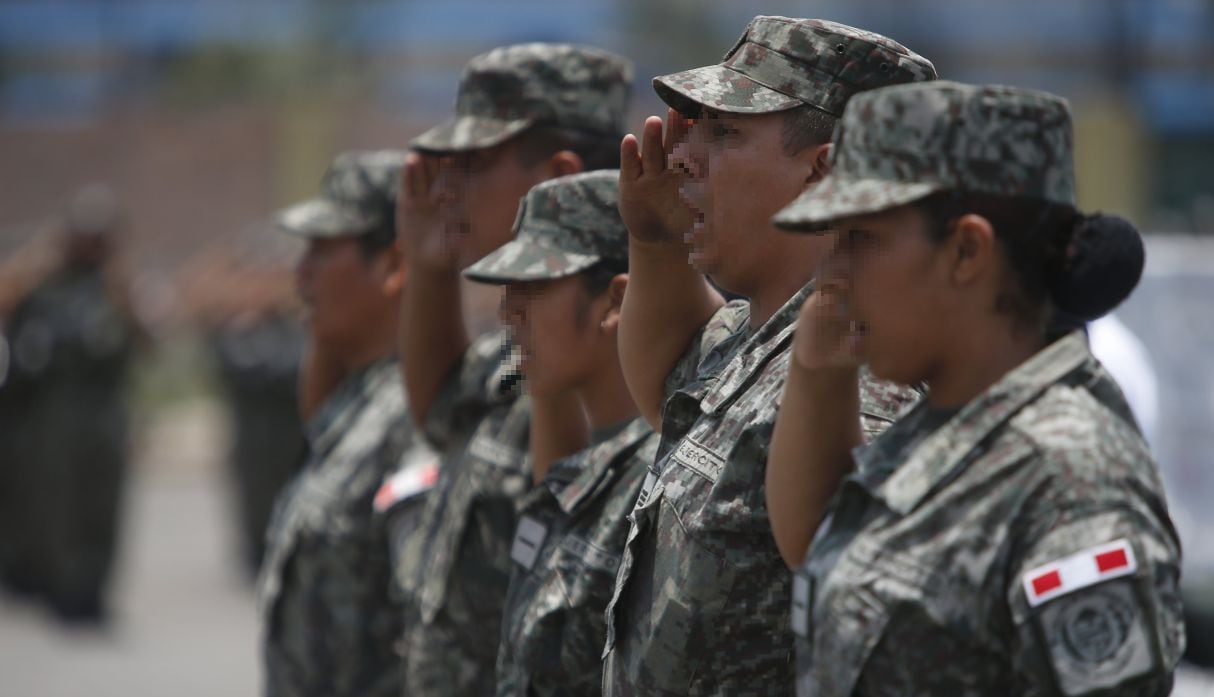 La Defensoría del Pueblo informó que el Ministerio de Defensa ya no podrá multar a los jóvenes que no se presenten al Servicio Militar. (GEC)