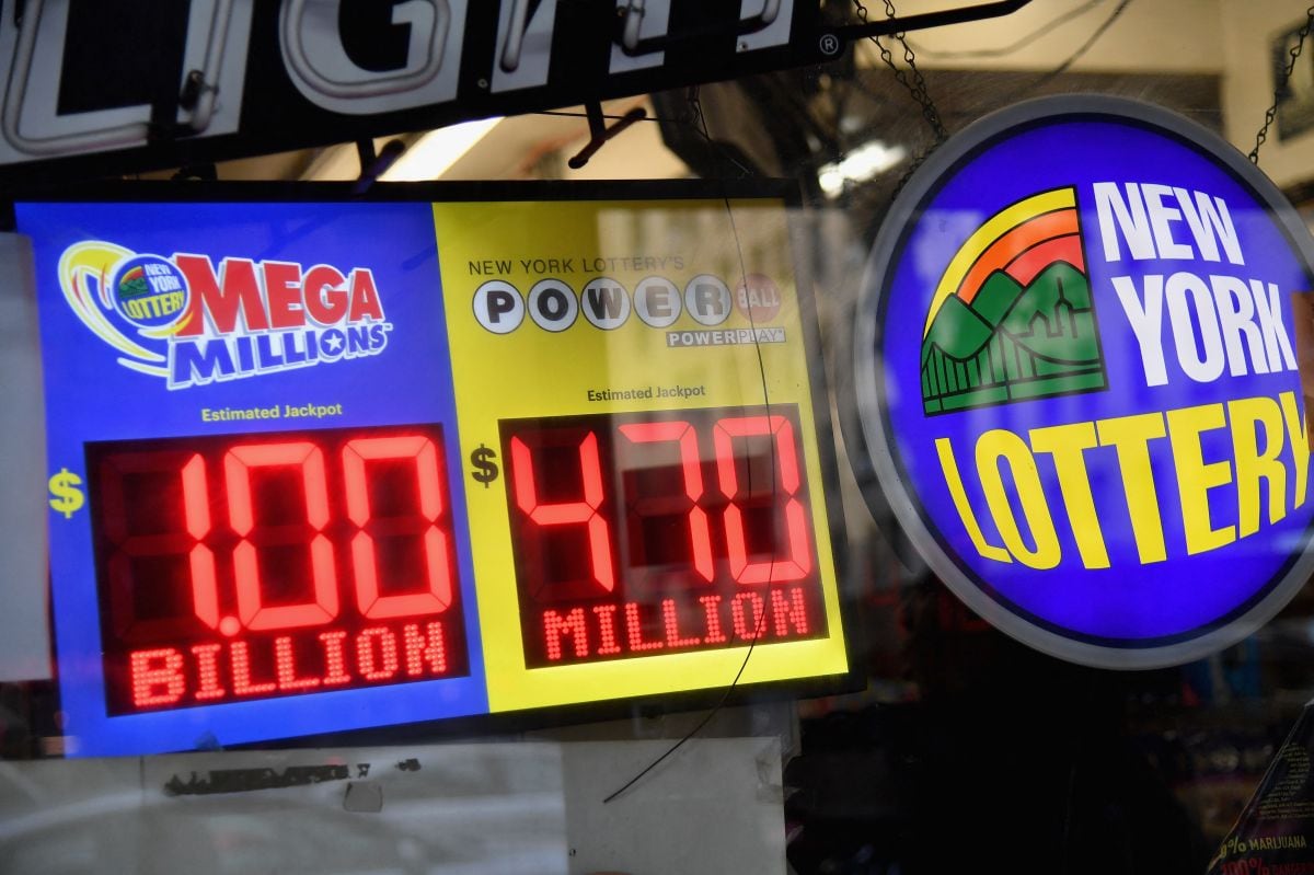 La suerte de sonríe dos veces a una persona que jugó en la lotería de Nueva York (Foto: Angela Weiss / AFP)