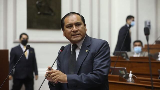 Cruz responde a Juárez: El tema de la Asamblea Constituyente es irrenunciable para Perú Libre