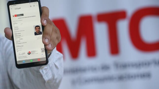 La licencia electrónica tiene el mismo valor y eficiencia jurídica que el brevete físico. (Foto: MTC)