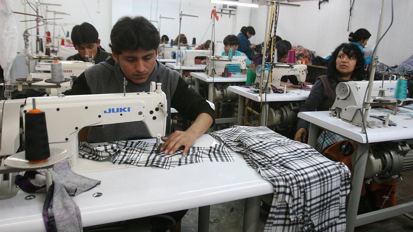 La aceleración de compras estatales se trata de demandas pendientes de los sectores Defensa, Interior, del Ministerio de Desarrollo e Inclusión Social (Midis) y del propio Produce, explicó la ministra Ana María Choquehuanca. (Foto: Andina)