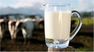 Senasa y Digesa controlarán que leche evaporada use la leche fresca