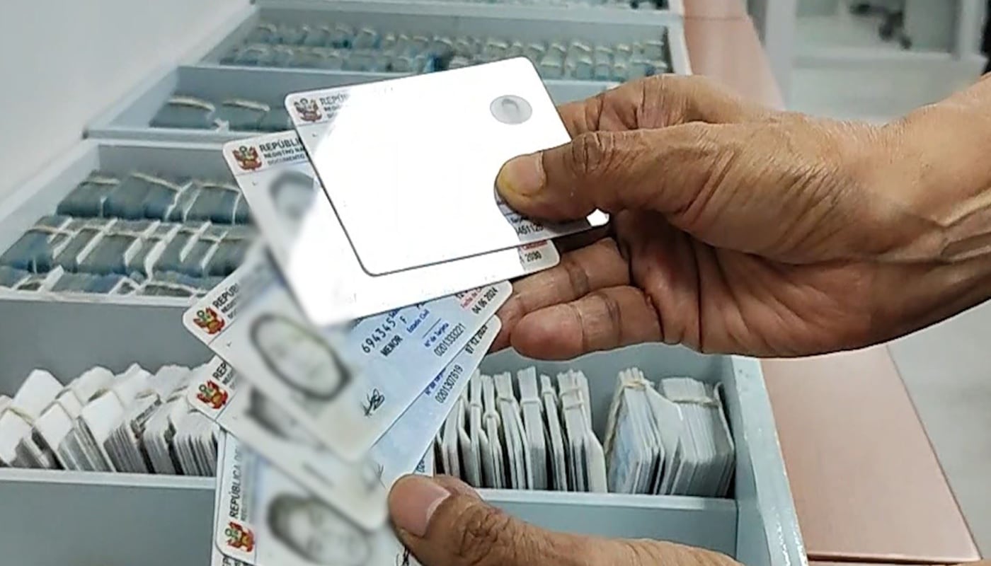 Actualmente se registran más de 770,000 documentos pendientes de recojo a nivel nacional. | Foto: Andina