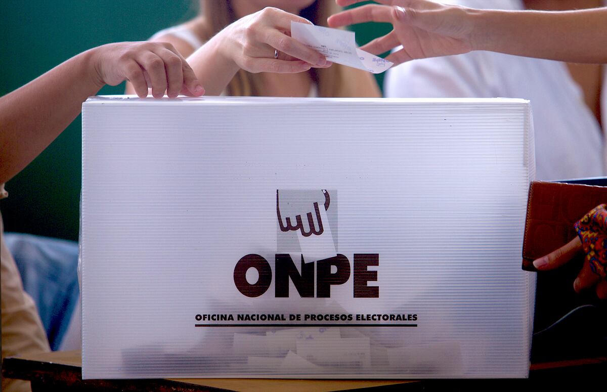 El JNE informó que tres alianzas electorales participarán en las elecciones generales de abril del 2026. FOTO: GEC.
