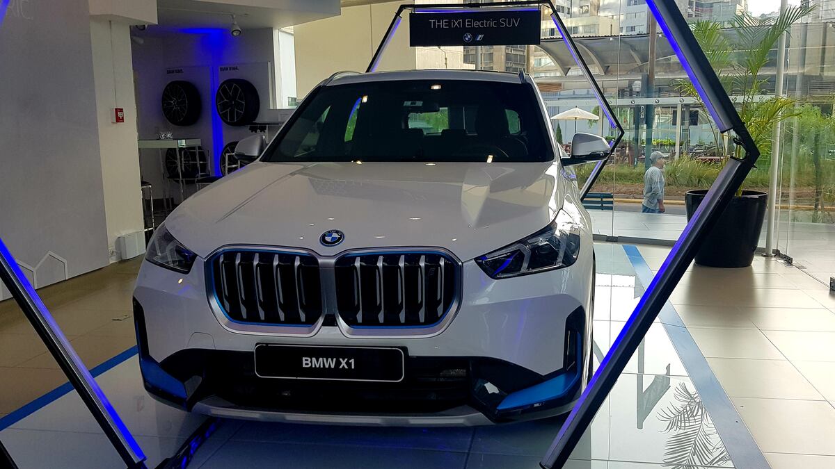 BMW X1
