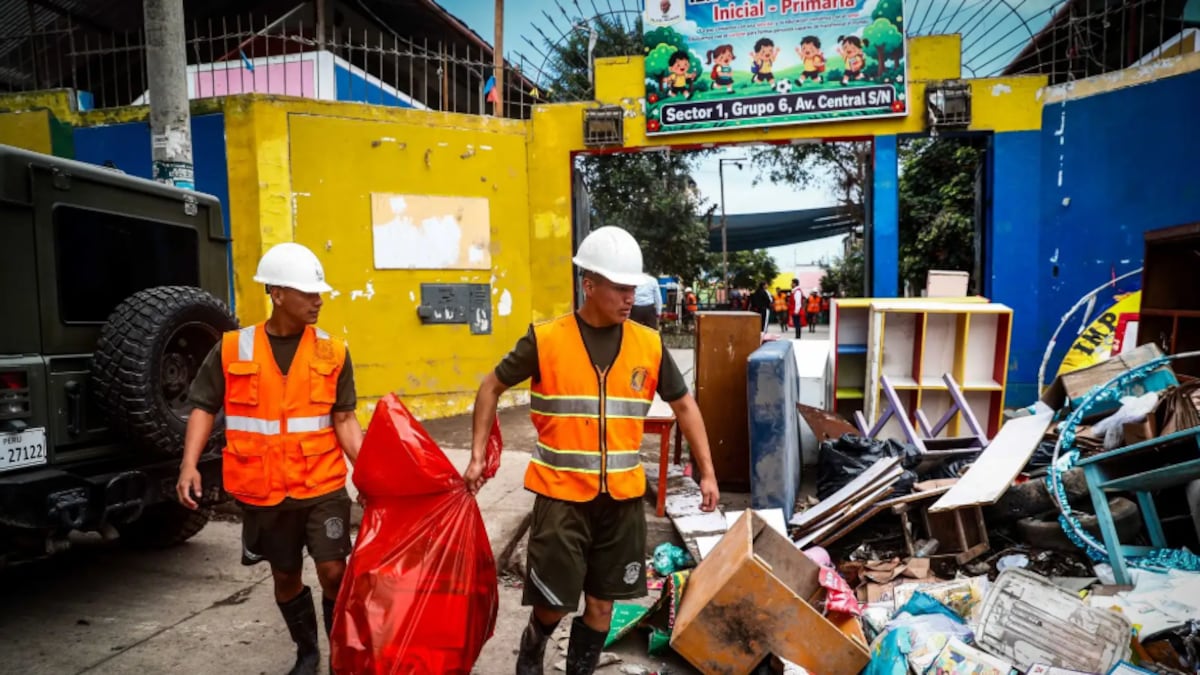 Lluvias en Lima: restauración de colegios afectados tiene avance del 50%, reporta DRELM