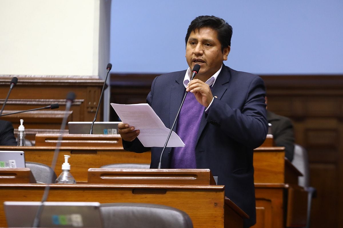 Wilson Quispe de Perú Libre preside la comisión de Fiscalización. (Foto: Congreso).