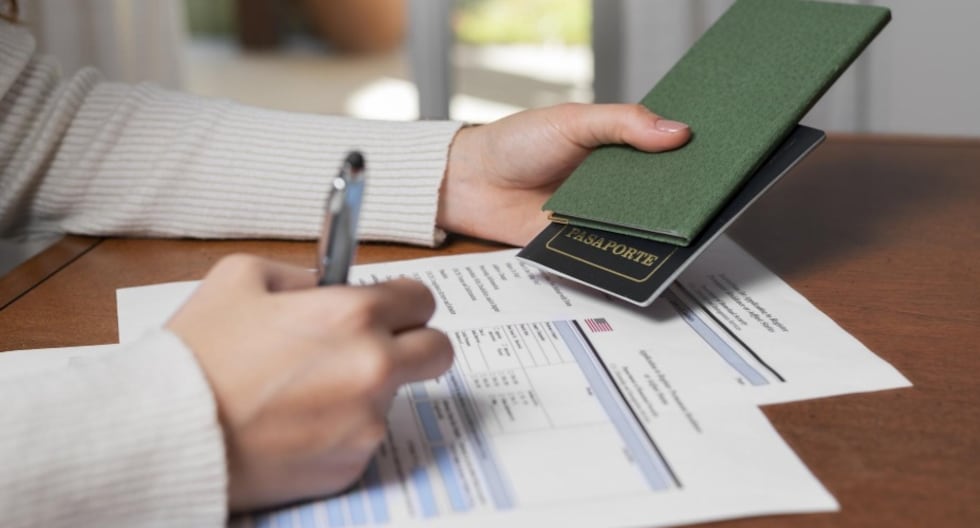 Cómo evitar estafas al trabajar en el extranjero