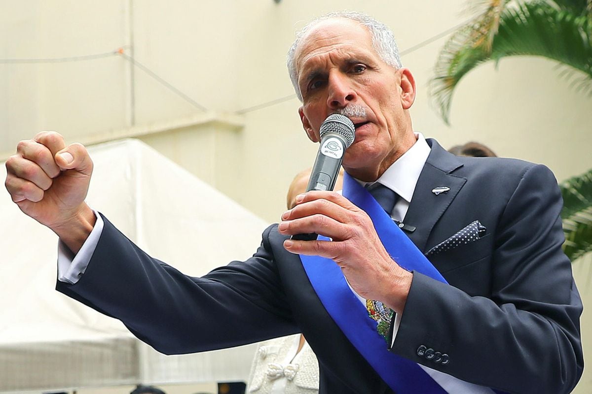 El presidente de Honduras, Nasry 'Tito' Asfura, habla luego de su investidura en Tegucigalpa. Foto: EFE/ Gustavo Amador