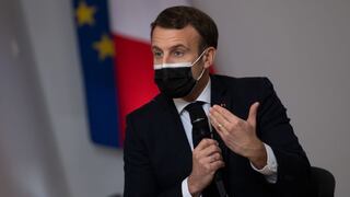 Macron pide a EE.UU. acabar con prohibición de exportar vacunas y componentes