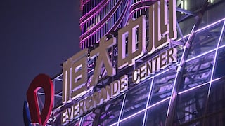 Evergrande sube 28.13% al regresar a bolsa en plena investigación contra su presidente