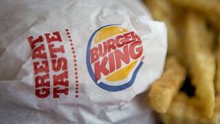 Dueño de Burger King estaría cerca de adquirir cadena Popeyes