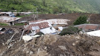 Huaral: 2 fallecidos, 4 desaparecidos y 24 viviendas destruidas tras deslizamiento de cerro