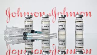 EE.UU. anunciará si habrá refuerzos de vacunas de Moderna y de Johnson & Johnson