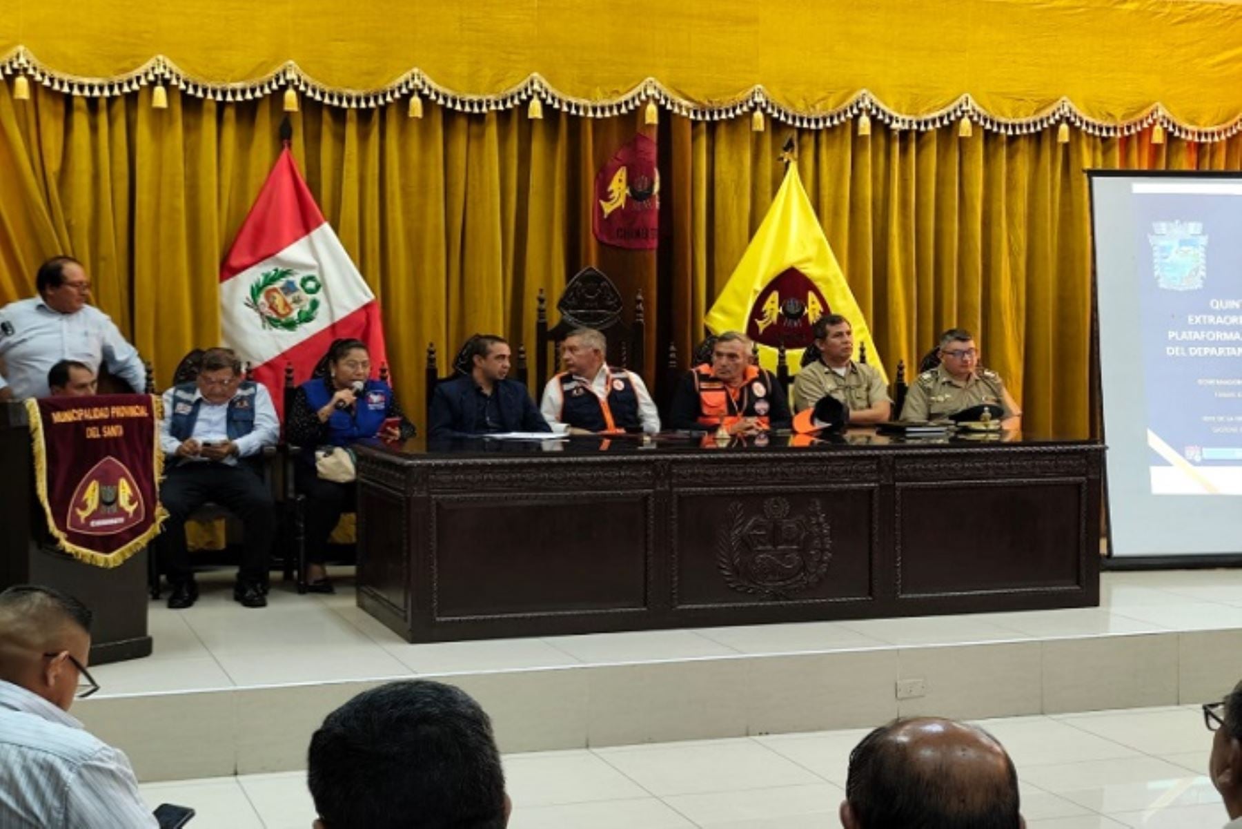 Autoridades suspenden celebraciones de Año Nuevo en provincia del Santa por sismo de 6.0. Foto: Andina