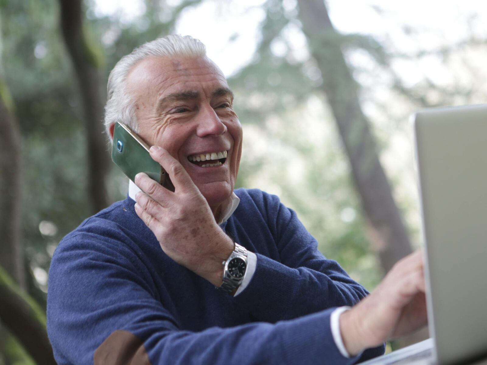 Explora el panorama salarial de los baby boomers en cada estado de EE. UU. y cómo se compara con el ingreso promedio de los hogares (Foto: Pexels)