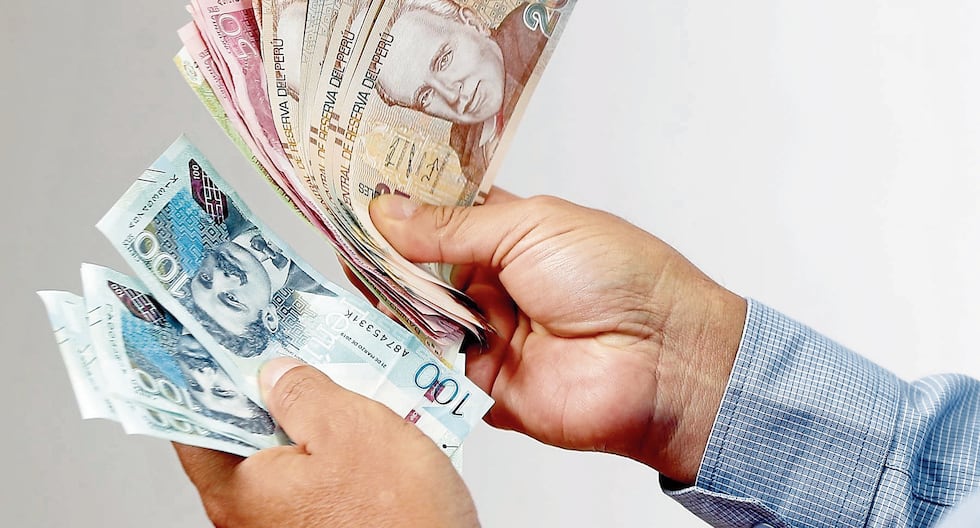 Alza del sueldo mínimo: ¿también elevará ingresos de quienes tienen una mayor remuneración?