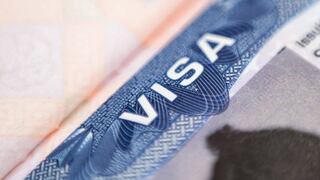 EE.UU. verifica a más de 55 millones de personas con visas válidas, ¿qué infracciones busca para anularlas?