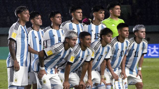 Revisa los horarios para ver el partido entre Argentina vs. Alemania por la semifinal del Mundial Sub-17 de Indonesia 2023. (Foto: AFP)