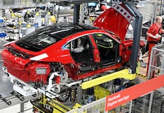 Porsche prevé dejar de producir su único modelo 100% eléctrico, ¿qué pasó?