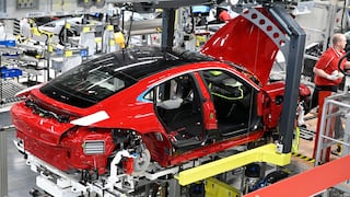 Porsche prevé dejar de producir su único modelo 100% eléctrico, ¿qué pasó?