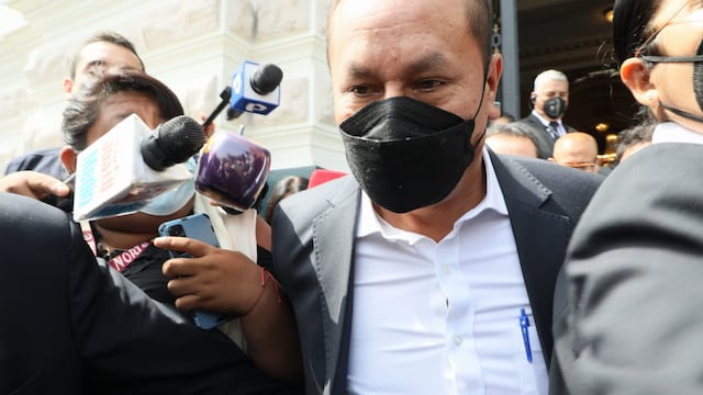 Fiscal de la Nación pide 36 meses de impedimento de salida del país contra exministro Juan Silva