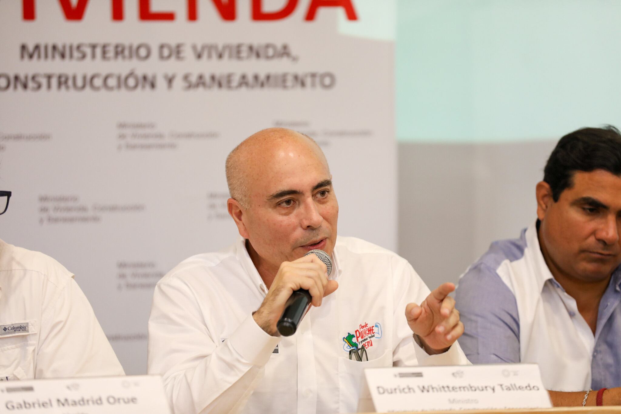 El ministro Whittembury aseguró que el Ejecutivo respeta los poderes del Estado, pero también exige “una justicia que no sea politizada”. (Foto: Difusión)