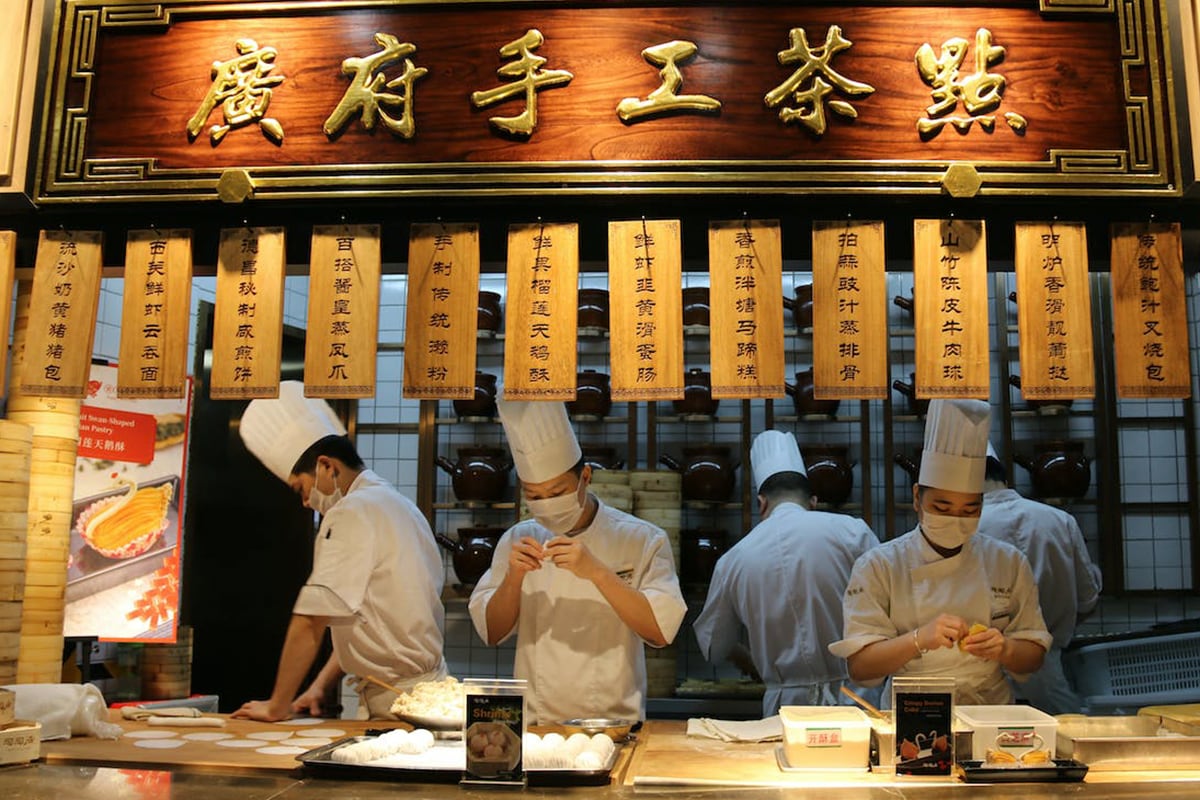 La ley de Engel puede utilizarse para predecir el gasto en alimentos, pero también a la inversa, para inferir ingresos. En igualdad de condiciones, sostenía Engel, la proporción del gasto destinada a alimentos es “la mejor medida del nivel material de vida de una población”. (Foto: @Ella Wei / Pixabay)