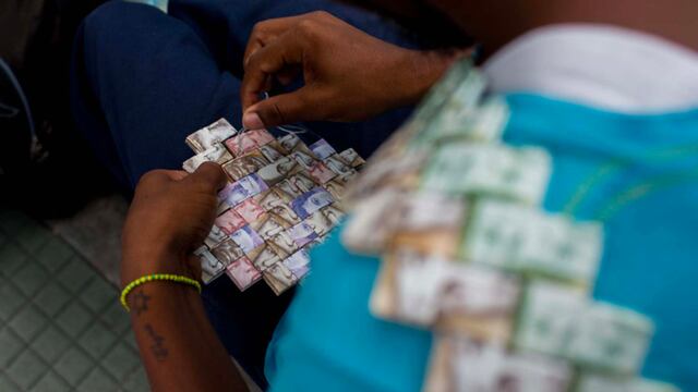 ¿Y los bolívares? monedas extranjeras son primera opción en Venezuela durante emergencia