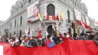 Perú Libre: 200 militantes renuncian al partido por falta de transparencia